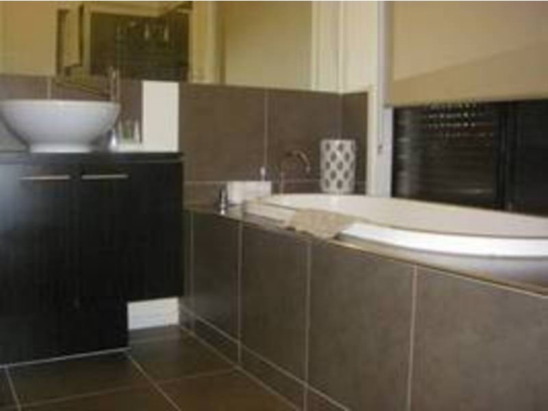 45 Somersby Road, Craigieburn VIC 3064