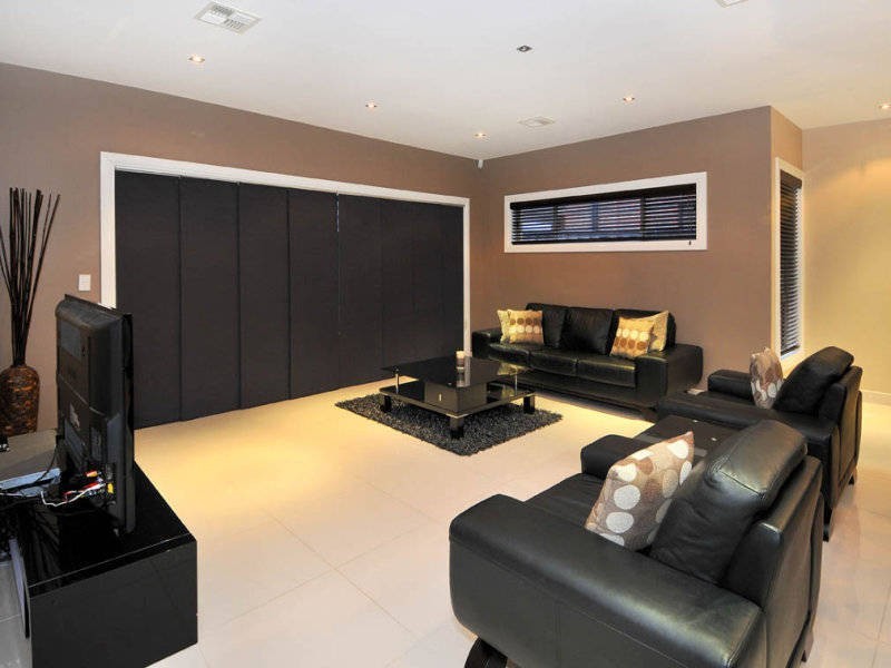 32 Beechworth Avenue, Greenvale VIC 3059