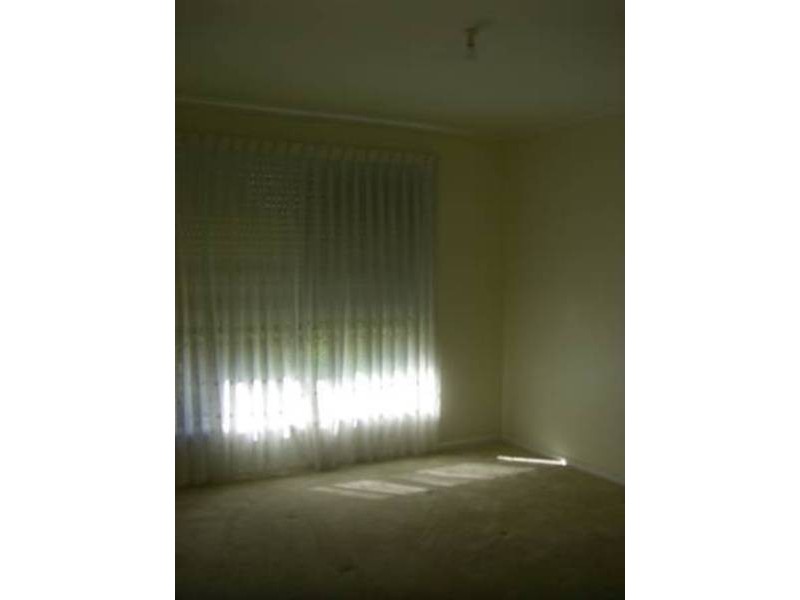 63 Rokewood Crescent, Meadow Heights VIC 3048