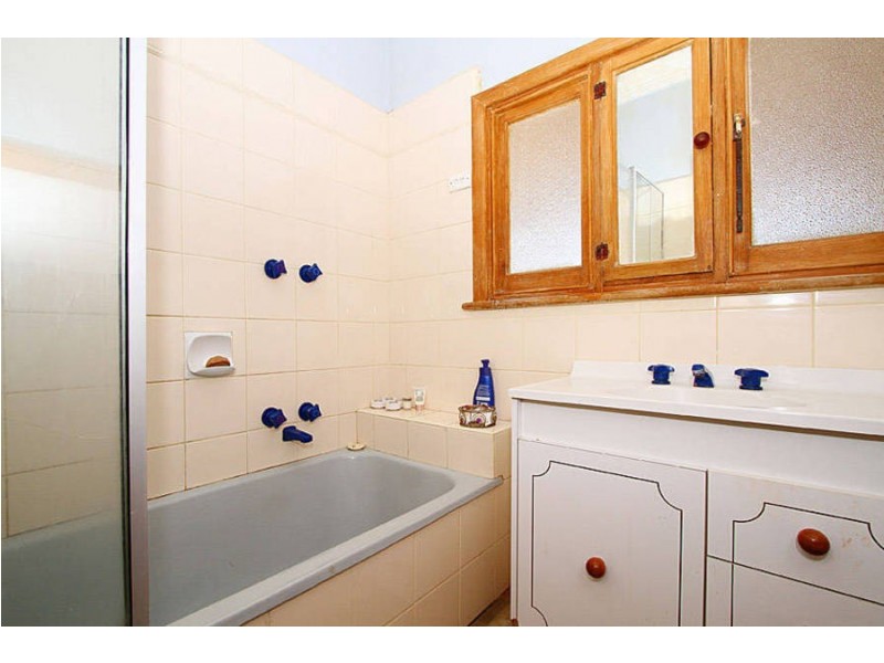 157 Cheddar Road, Reservoir VIC 3073