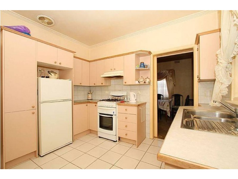 159 Cheddar Road, Reservoir VIC 3073