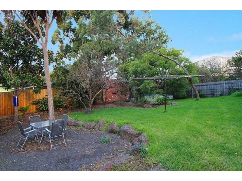 27 Jenkin Street, Reservoir VIC 3073