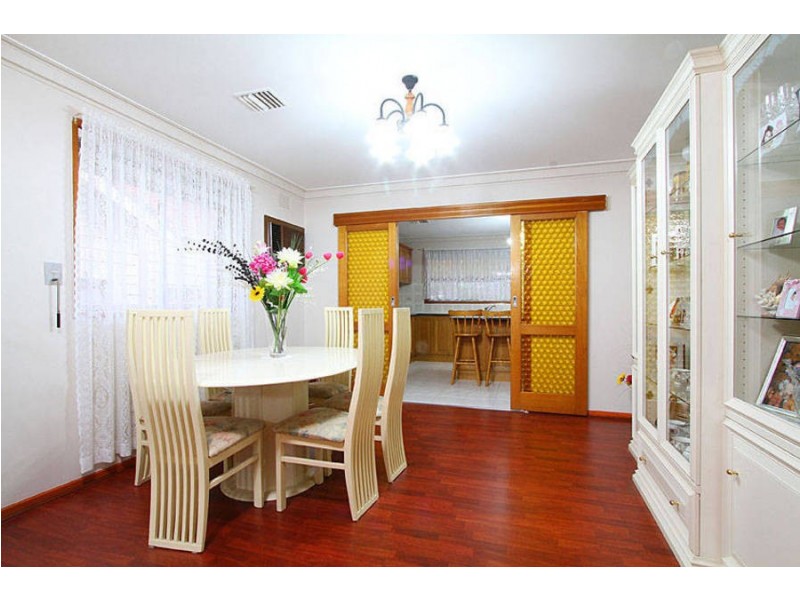 11 Hawthorn Road, Northcote VIC 3070