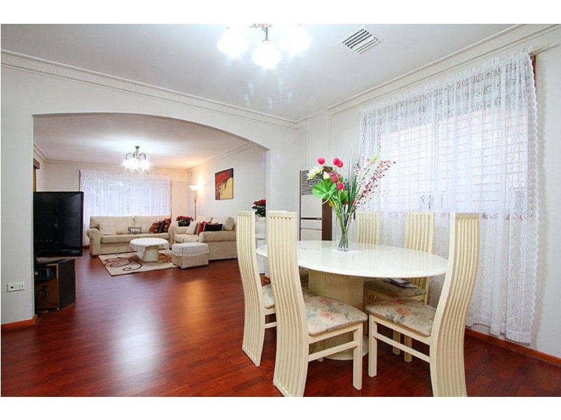 11 Hawthorn Road, Northcote VIC 3070