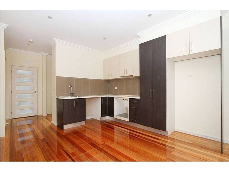 3/43 Yarra Avenue, Reservoir VIC 3073