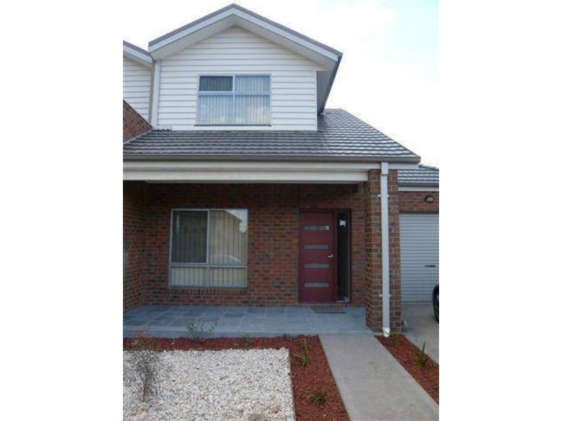 2/8  Farringdon Street, Pascoe Vale VIC 3044