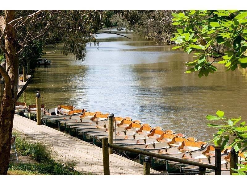 6/247 Heidelberg Road, Northcote VIC 3070