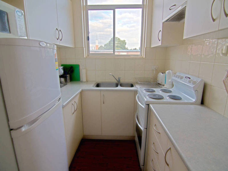 6/247 Heidelberg Road, Northcote VIC 3070