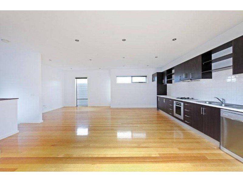 4/48 Middle Road, Maribyrnong VIC 3032