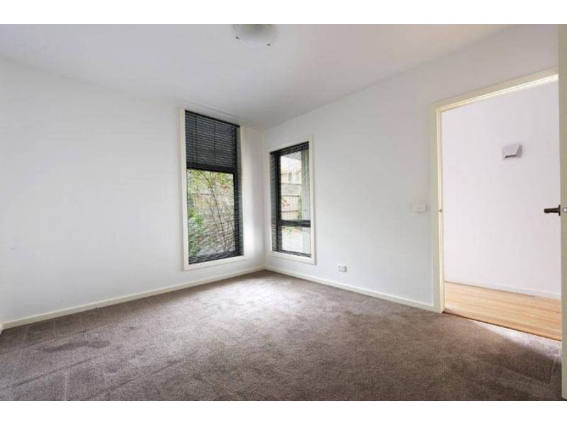 4/48 Middle Road, Maribyrnong VIC 3032