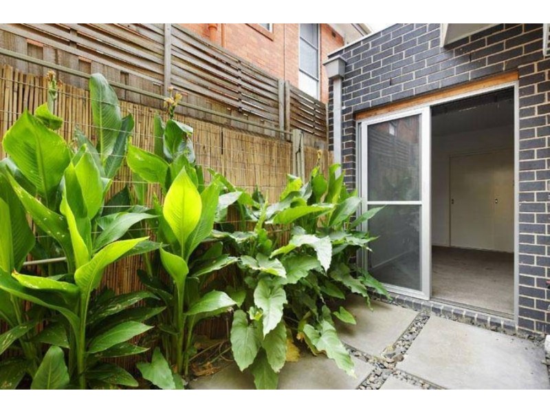 4/48 Middle Road, Maribyrnong VIC 3032