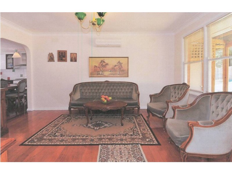 26 Valley Crescent, Glenroy VIC 3046