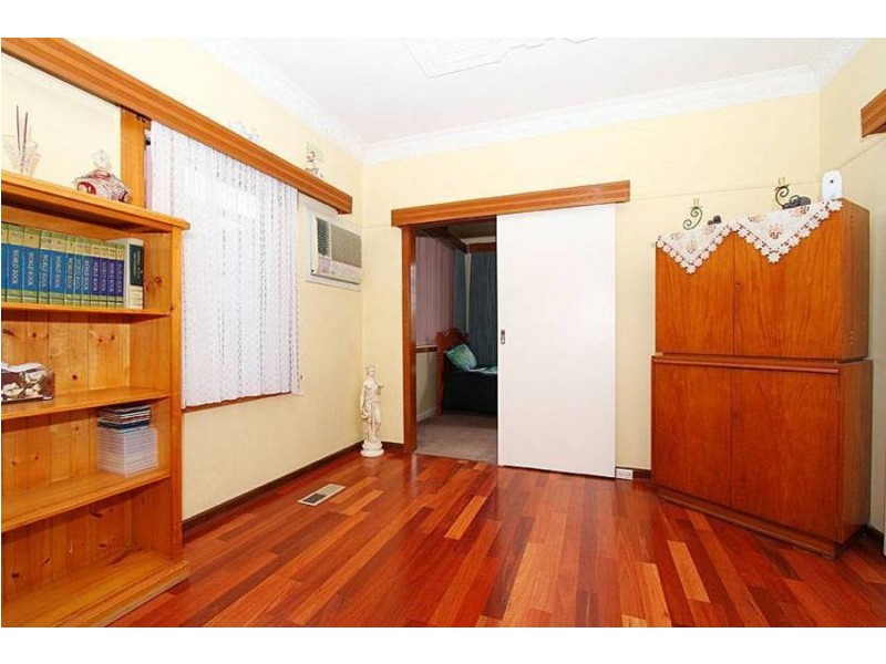 21 Okeefe Street, Preston VIC 3072