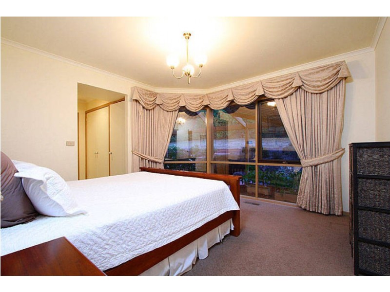 4 Hadley Court, Templestowe VIC 3106