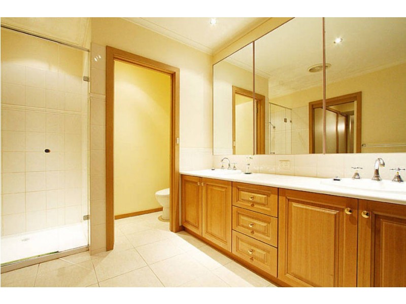 4 Hadley Court, Templestowe VIC 3106