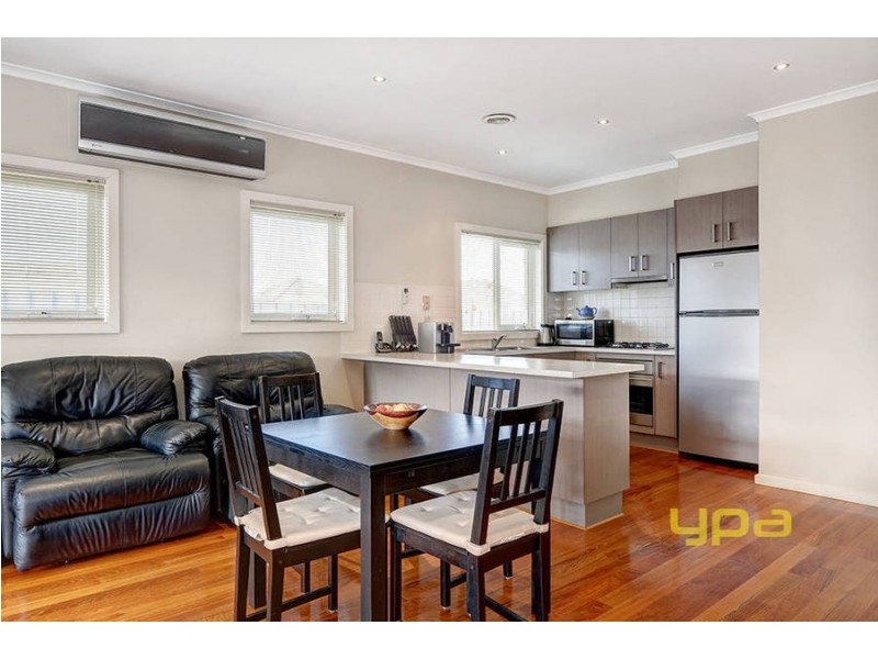 4/10 Lyonsville Avenue, Preston VIC 3072
