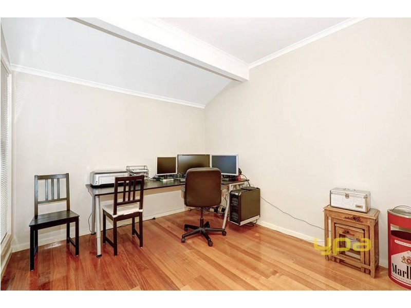 4/10 Lyonsville Avenue, Preston VIC 3072