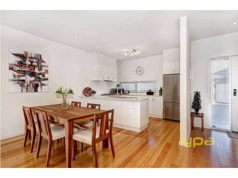 4/16 Lyonsville Avenue, Preston VIC 3072