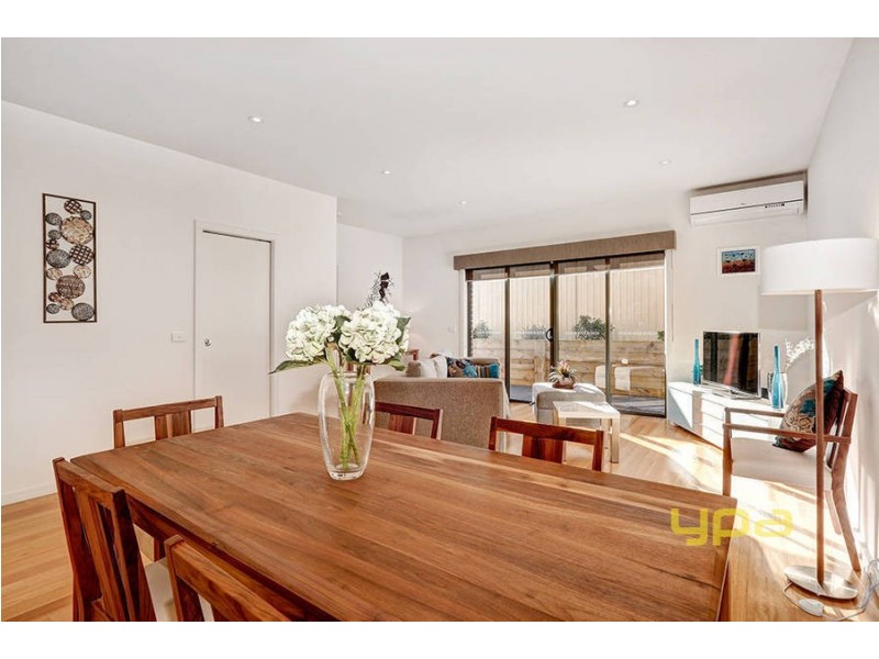 4/16 Lyonsville Avenue, Preston VIC 3072