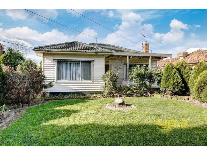 8 Grimwade Street, Reservoir VIC 3073