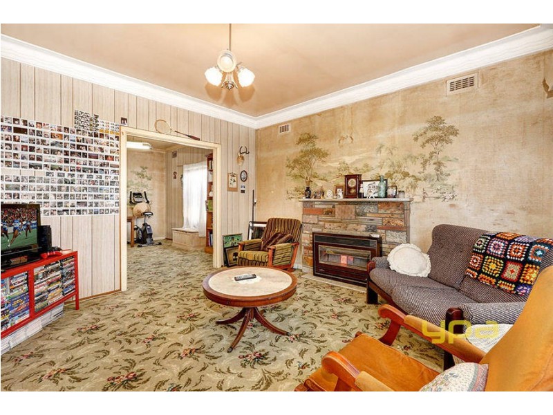 8 Grimwade Street, Reservoir VIC 3073