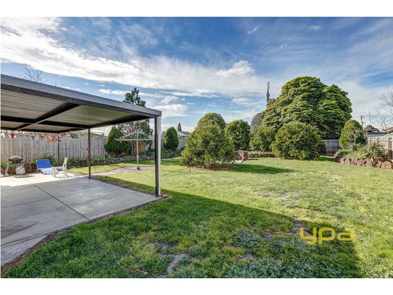 8 Grimwade Street, Reservoir VIC 3073