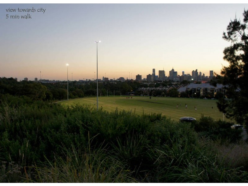 4/32  The Esplanade, Clifton Hill VIC 3068