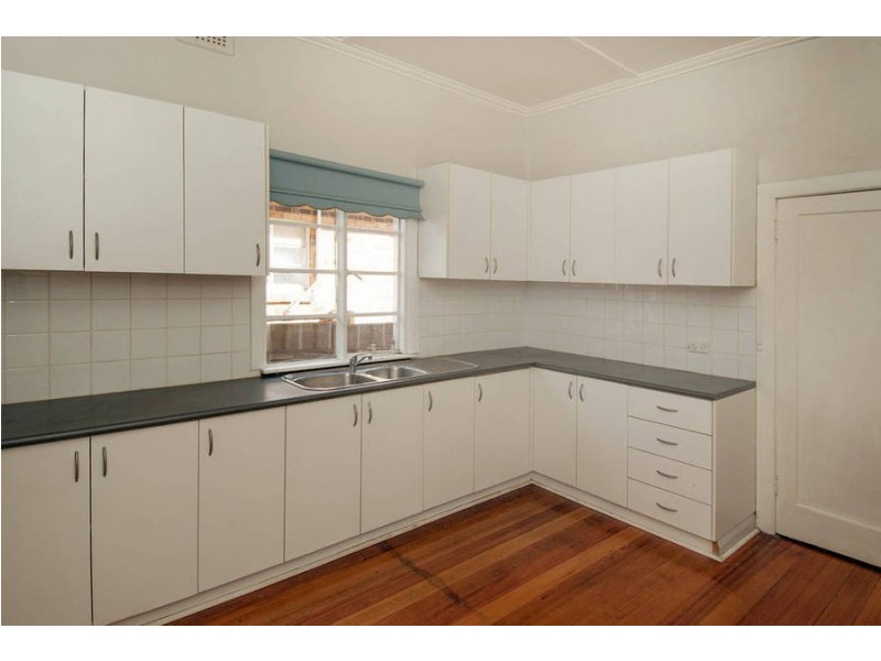 136 Wood Street, Preston VIC 3072