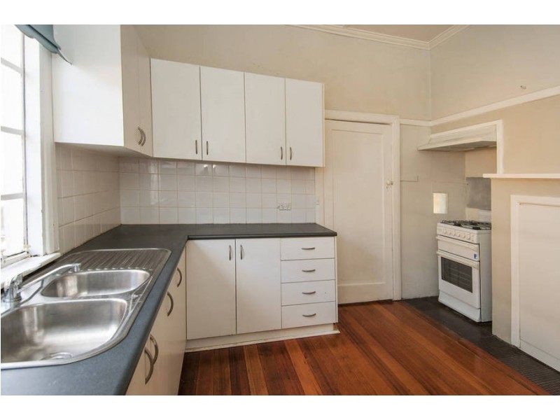 136 Wood Street, Preston VIC 3072