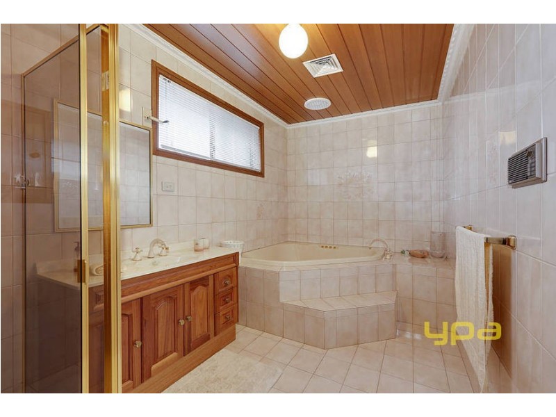 80 Lockton Avenue, Reservoir VIC 3073