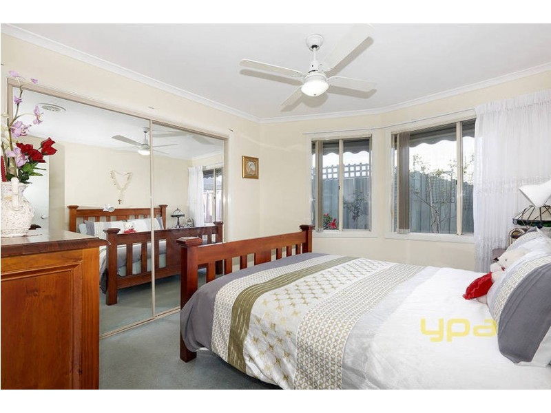 13/2a Crookston Road, Reservoir VIC 3073