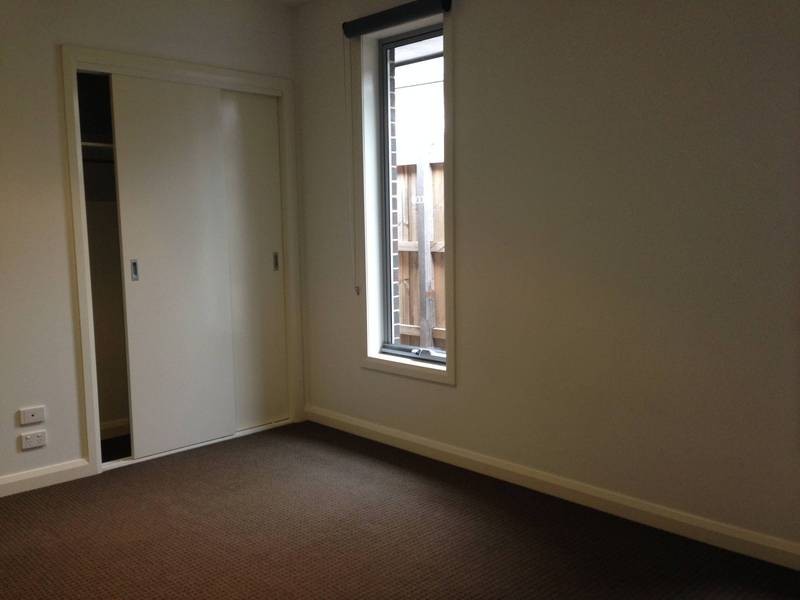 2/80 Hickford Street, Reservoir VIC 3073