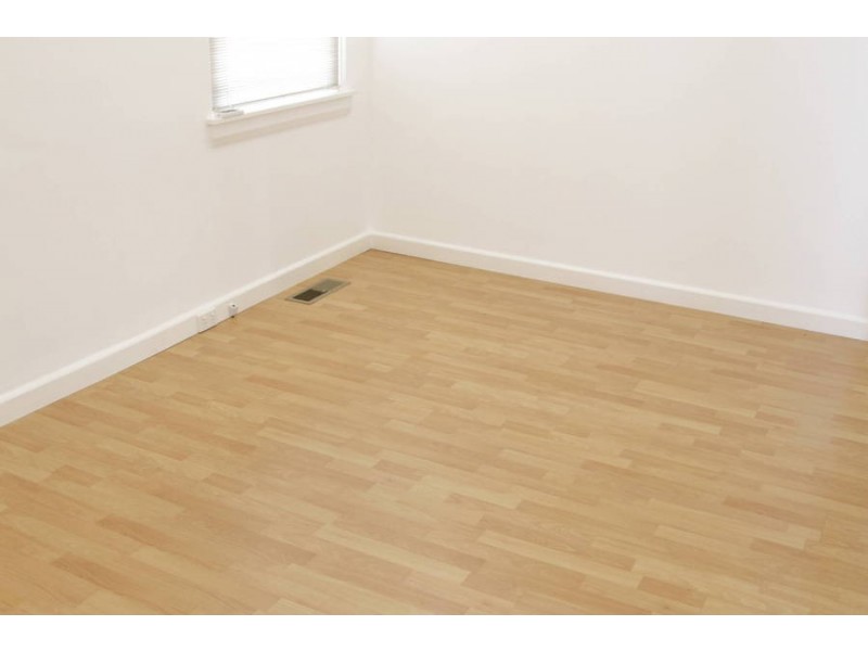 17 Moore Crescent, Reservoir VIC 3073