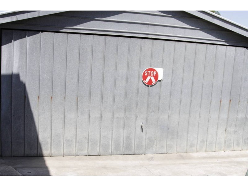 17 Moore Crescent, Reservoir VIC 3073