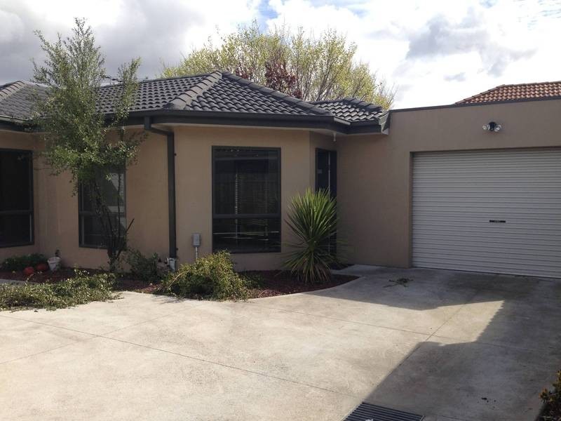 1A Dickinson Street, Hadfield VIC 3046