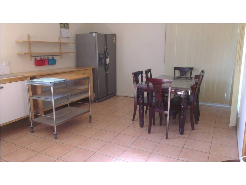 61 Carolyn Crescent, Bundoora VIC 3083