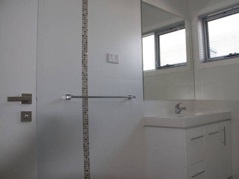 2/96 Beauchamp Street, Preston VIC 3072