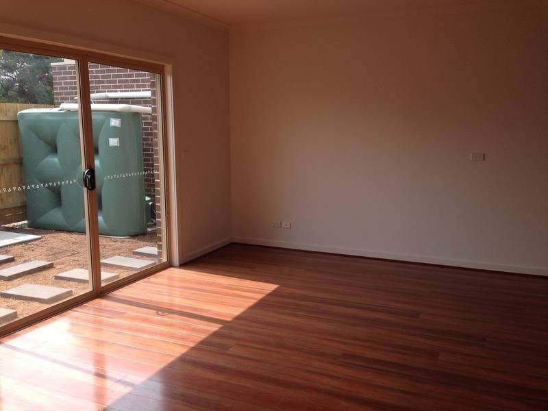 Unit 2/53 Locher Avenue, Reservoir VIC 3073