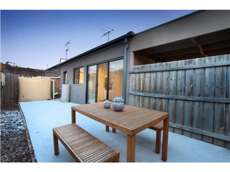 3/15 Edgar Street, Kingsville VIC 3012