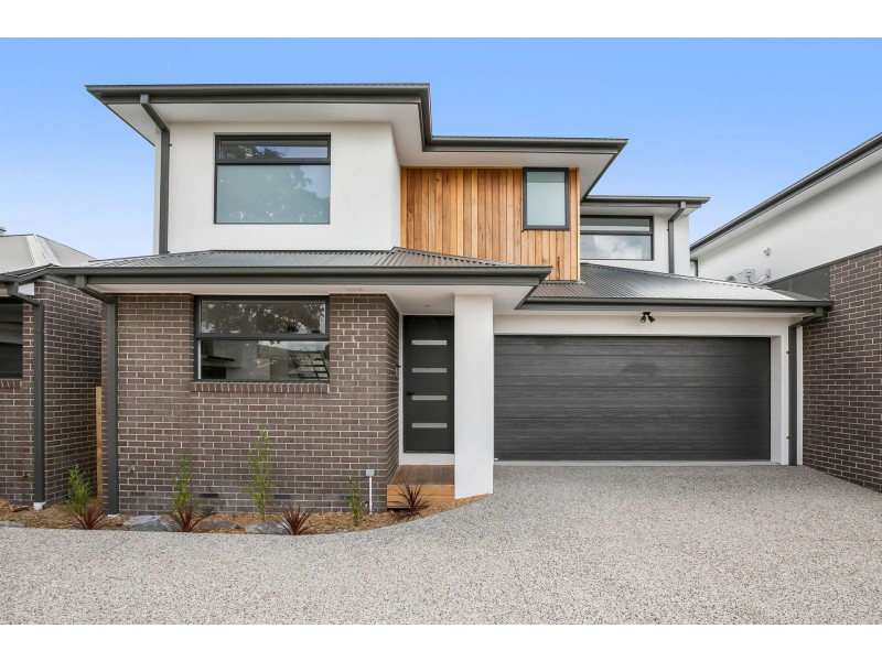 2/12 Kangerong Avenue, Dromana VIC 3936