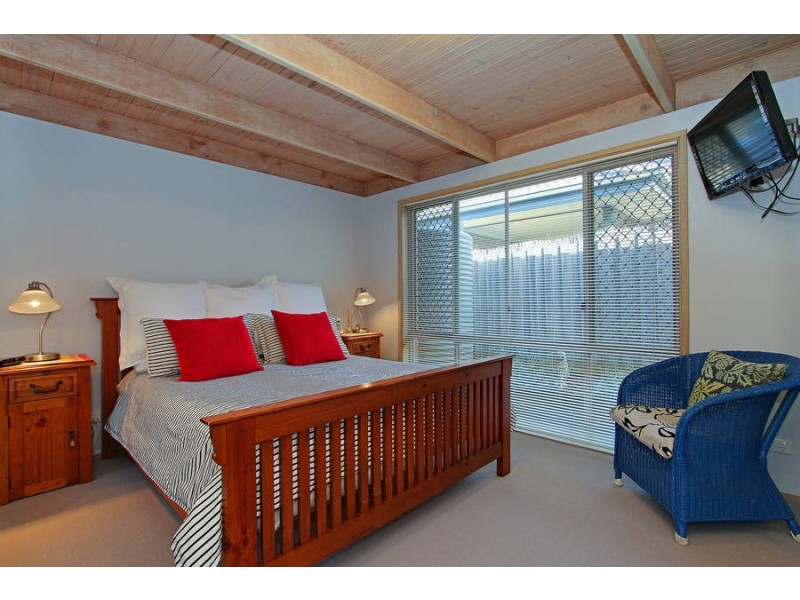 114 Spray Street, Rosebud VIC 3939