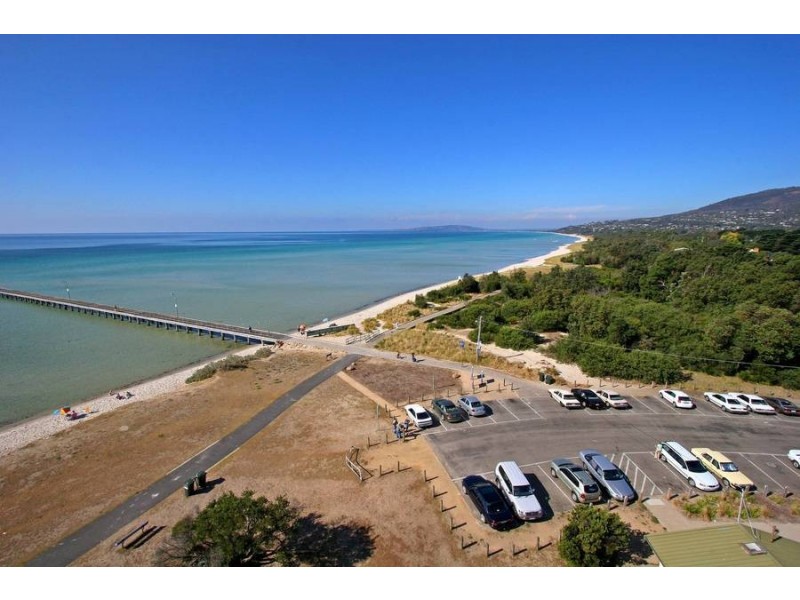 184 Eighth Avenue, Rosebud VIC 3939