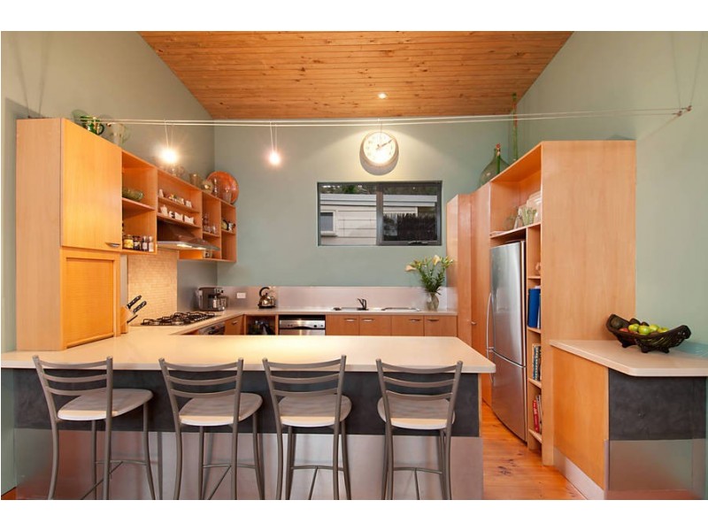 2 Foam Avenue, Blairgowrie VIC 3942