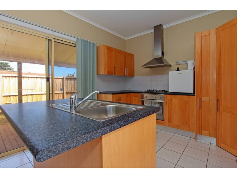 7 Elanora Court, Rosebud West VIC 3940