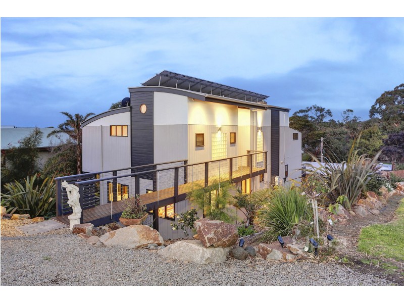 10 Raymond Drive, Dromana VIC 3936