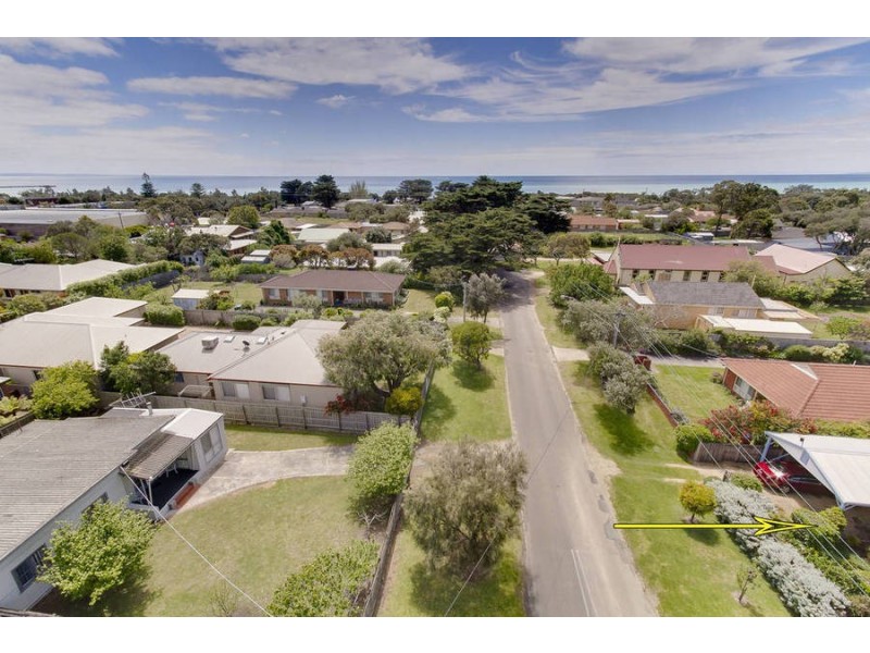 21A Weeroona Street, Rye VIC 3941