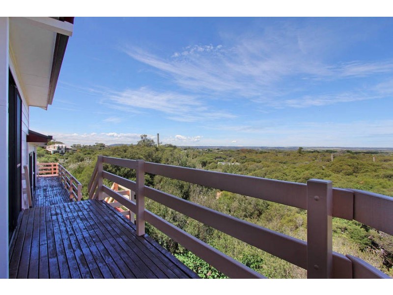 18 Yannuga Street, Rye VIC 3941