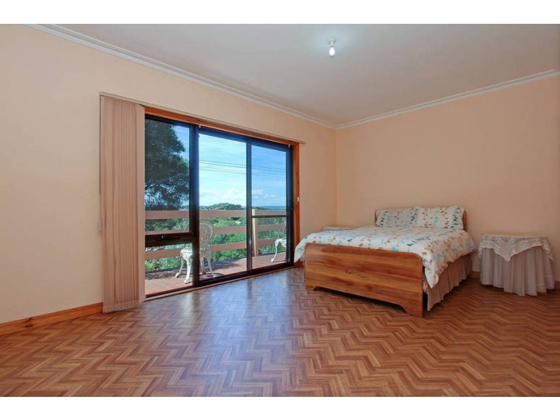 18 Yannuga Street, Rye VIC 3941