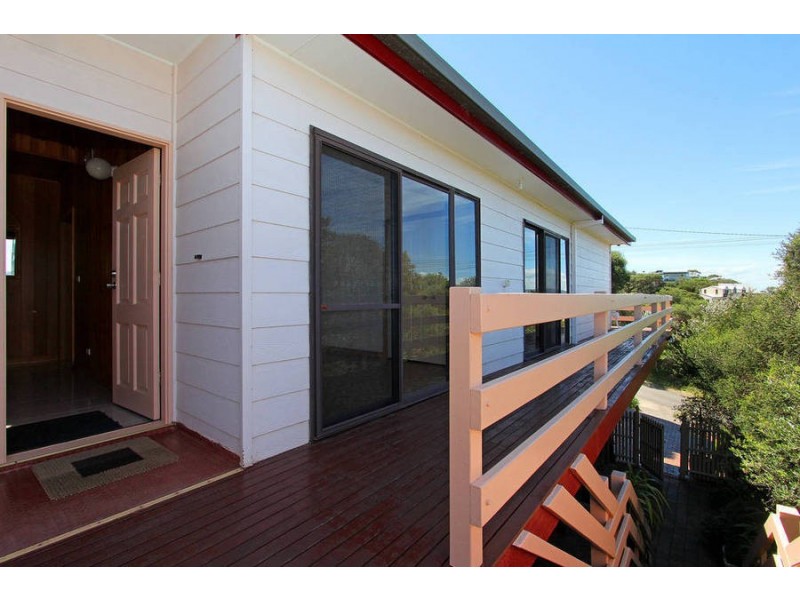 18 Yannuga Street, Rye VIC 3941