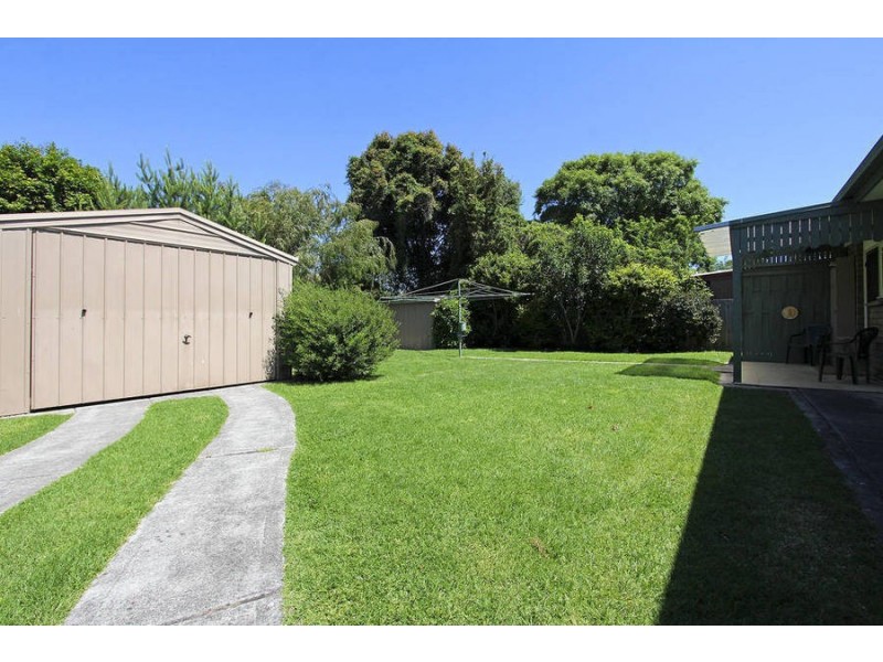 13 Dunsmuir Drive, Rosebud VIC 3939